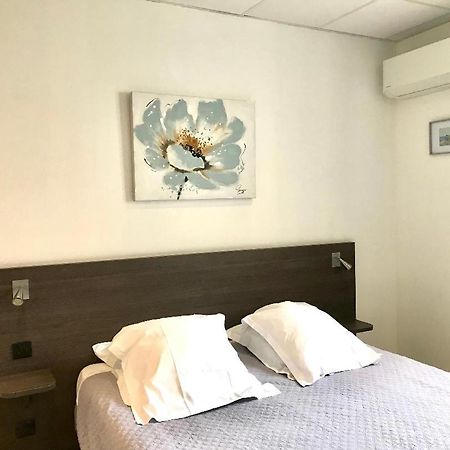 Hotel Restaurant Les Chasseurs Marine de Pietracorbara Экстерьер фото