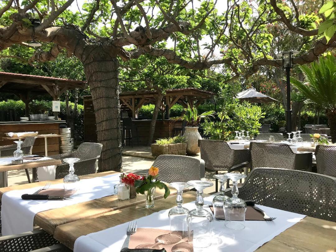 Hotel Restaurant Les Chasseurs Marine de Pietracorbara Экстерьер фото