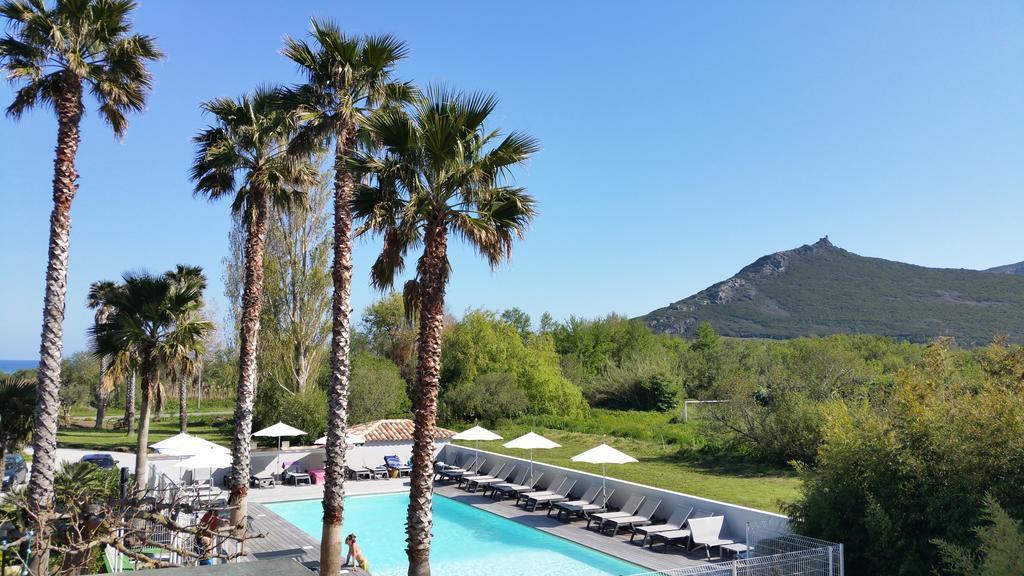 Hotel Restaurant Les Chasseurs Marine de Pietracorbara Экстерьер фото